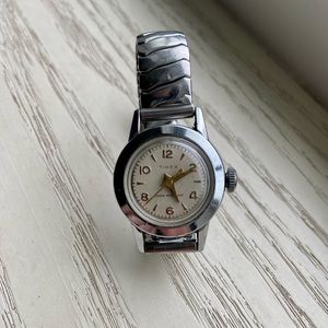 Vintage women’s Timex watch 1960s - AS IS
